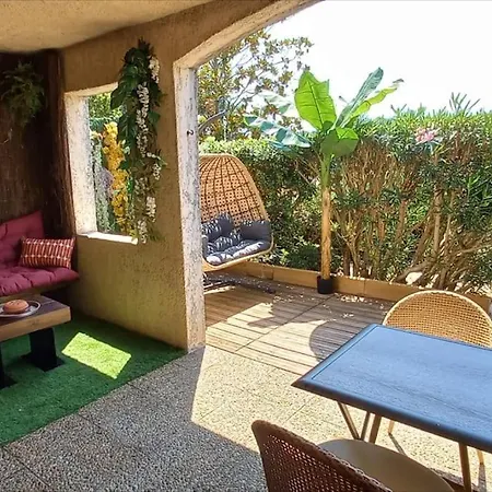 Studio Cocoon Hut Villeneuve-Loubet Exterior photo