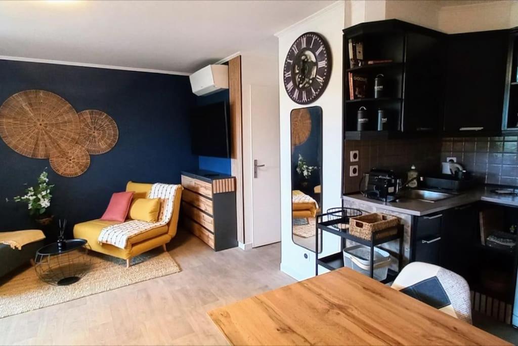 Apartment Cocoon Hut *